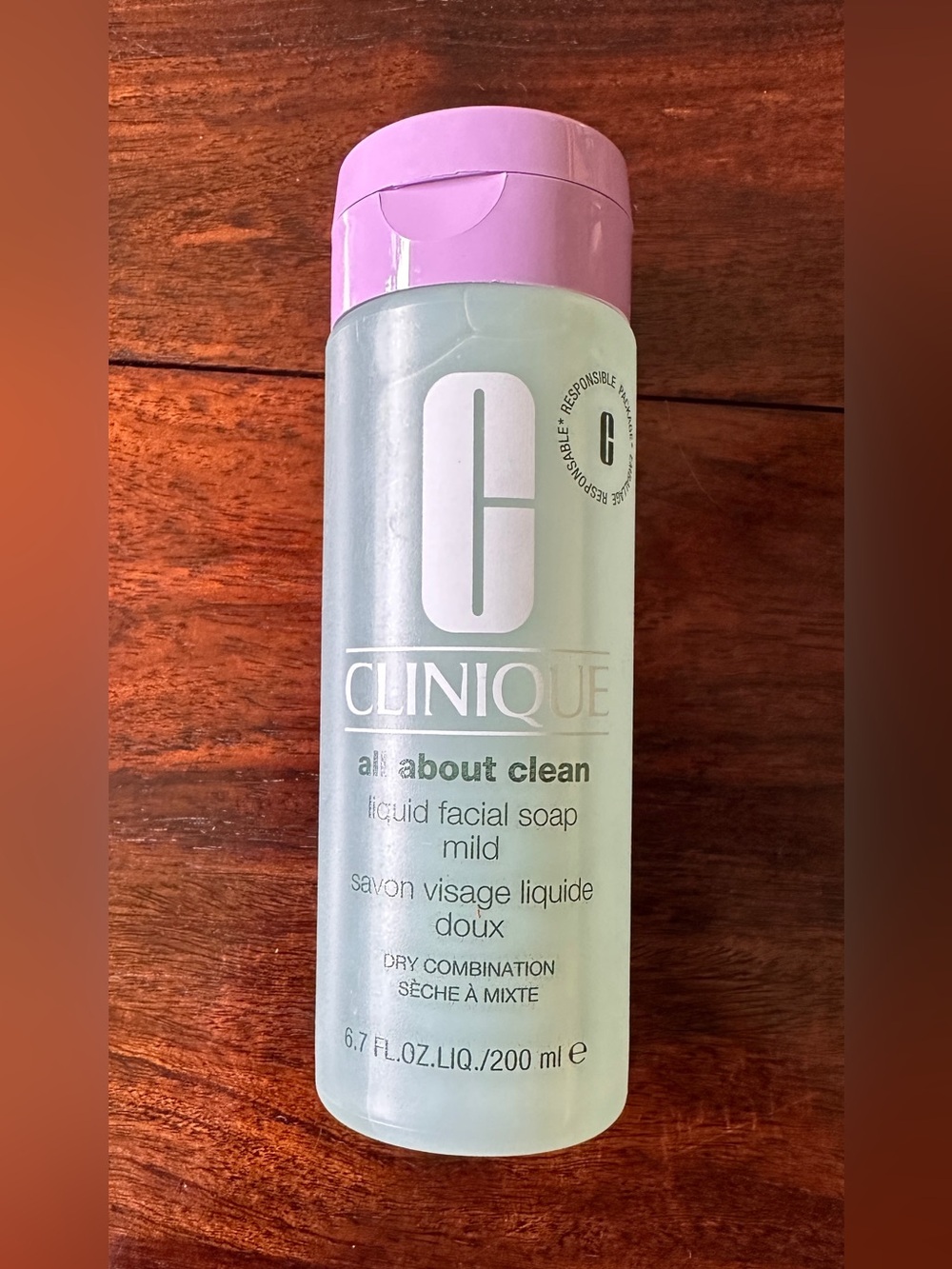 Clinique Liquid Facial Soap Mild with Pink Cap